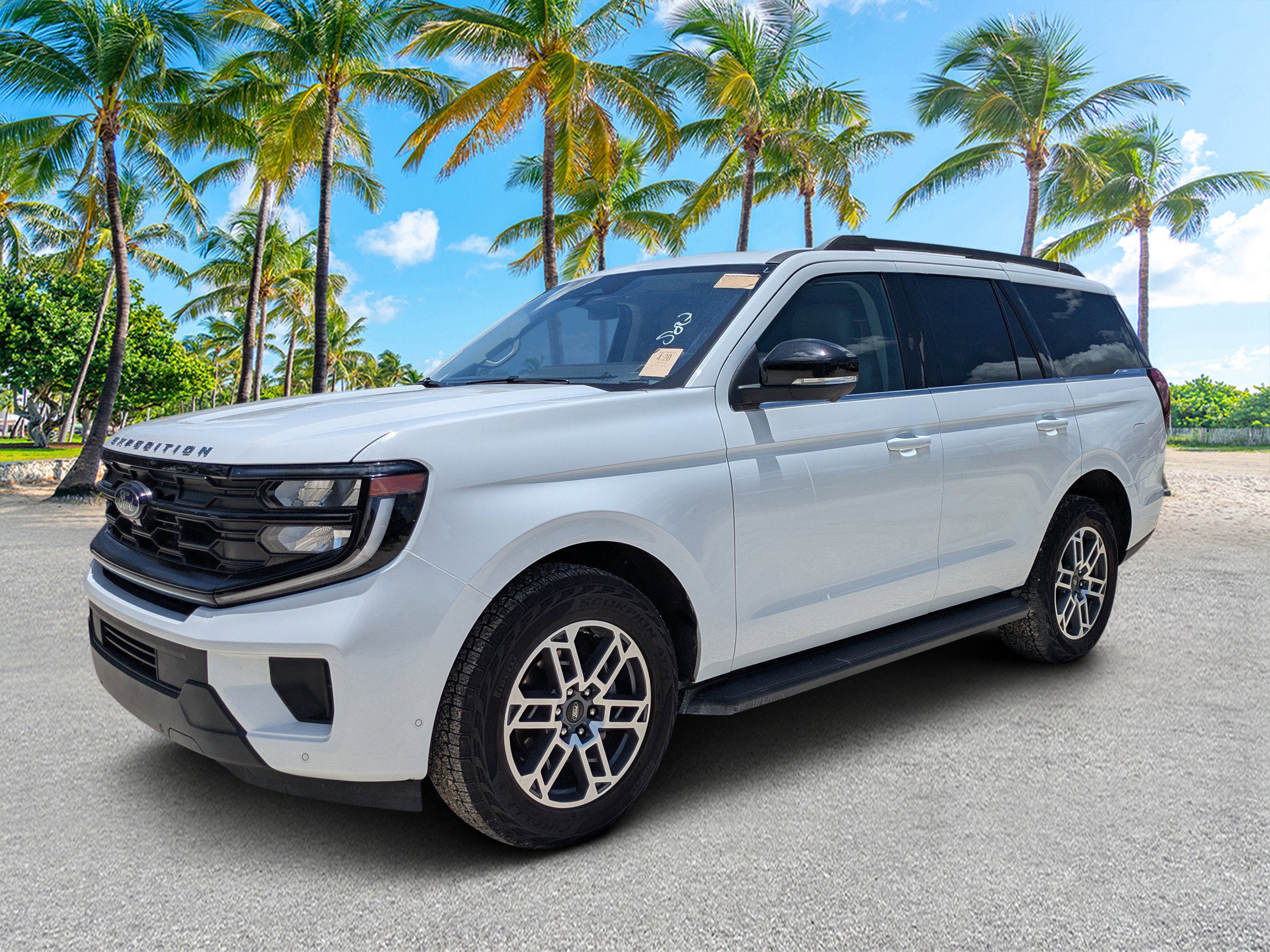 2025 Ford Expedition Active