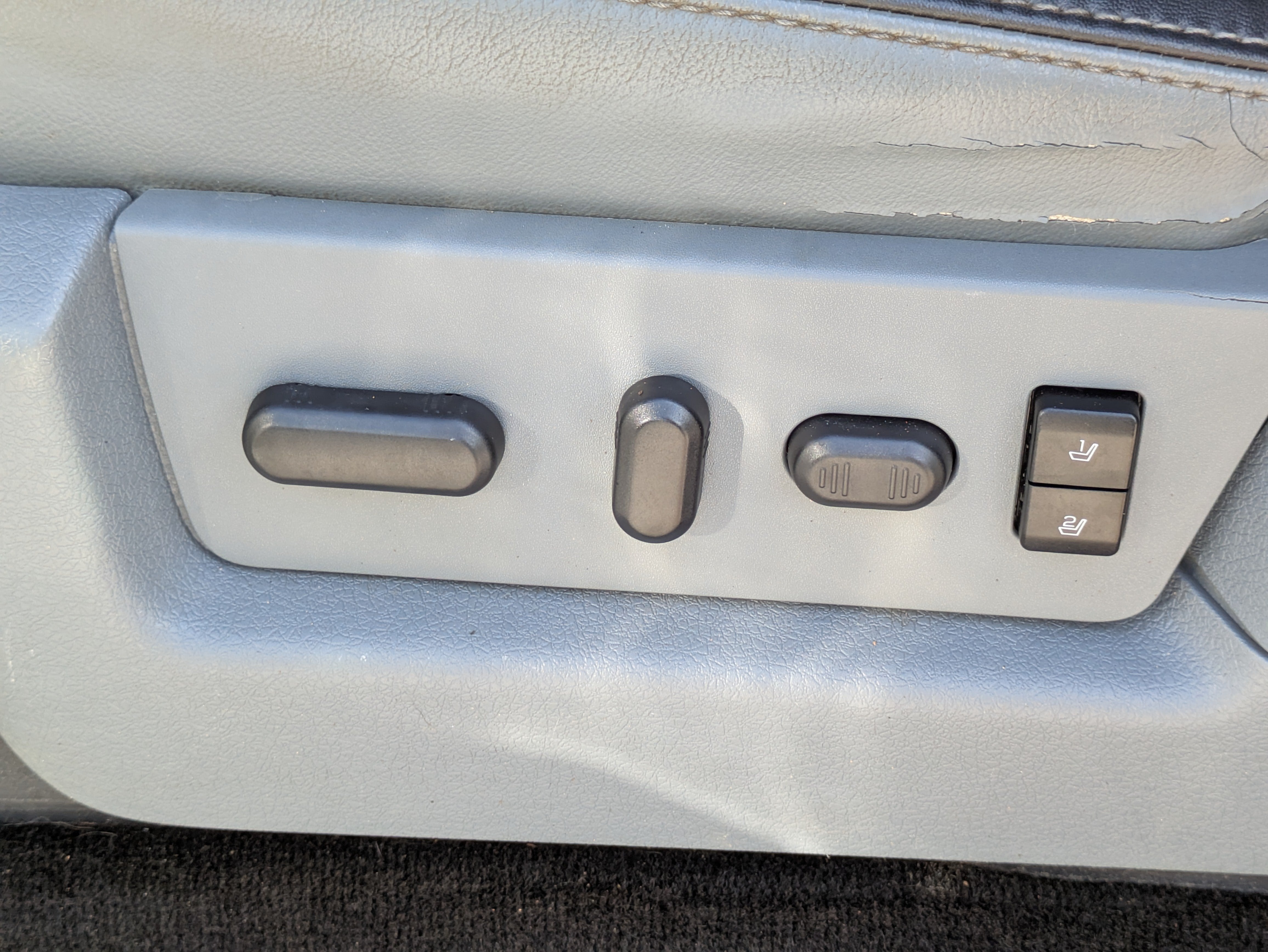 2011 Ford F-150 Platinum