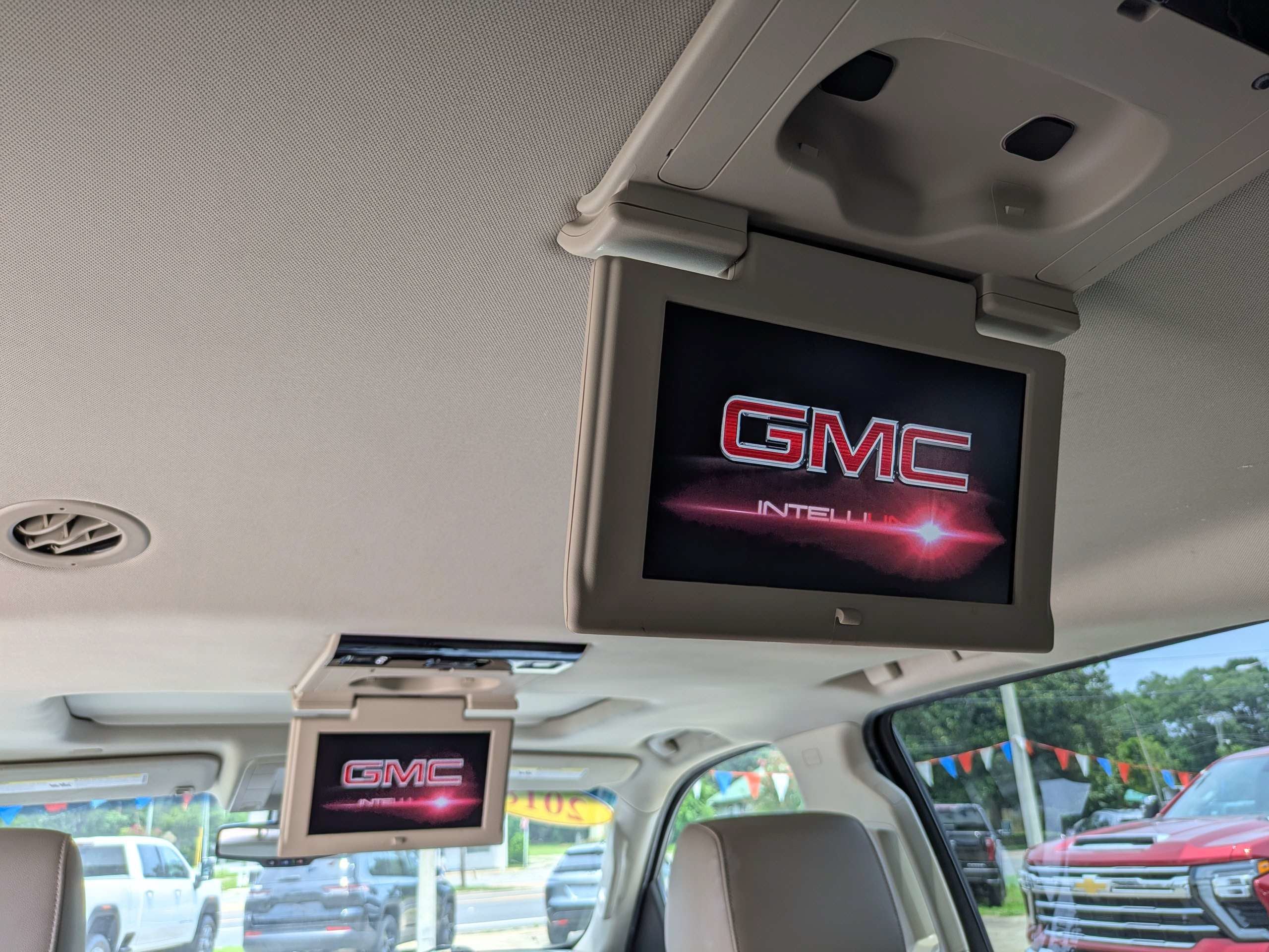 2018 GMC Yukon XL SLT