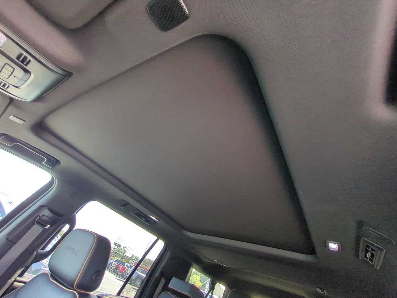 2024 GMC Yukon XL AT4