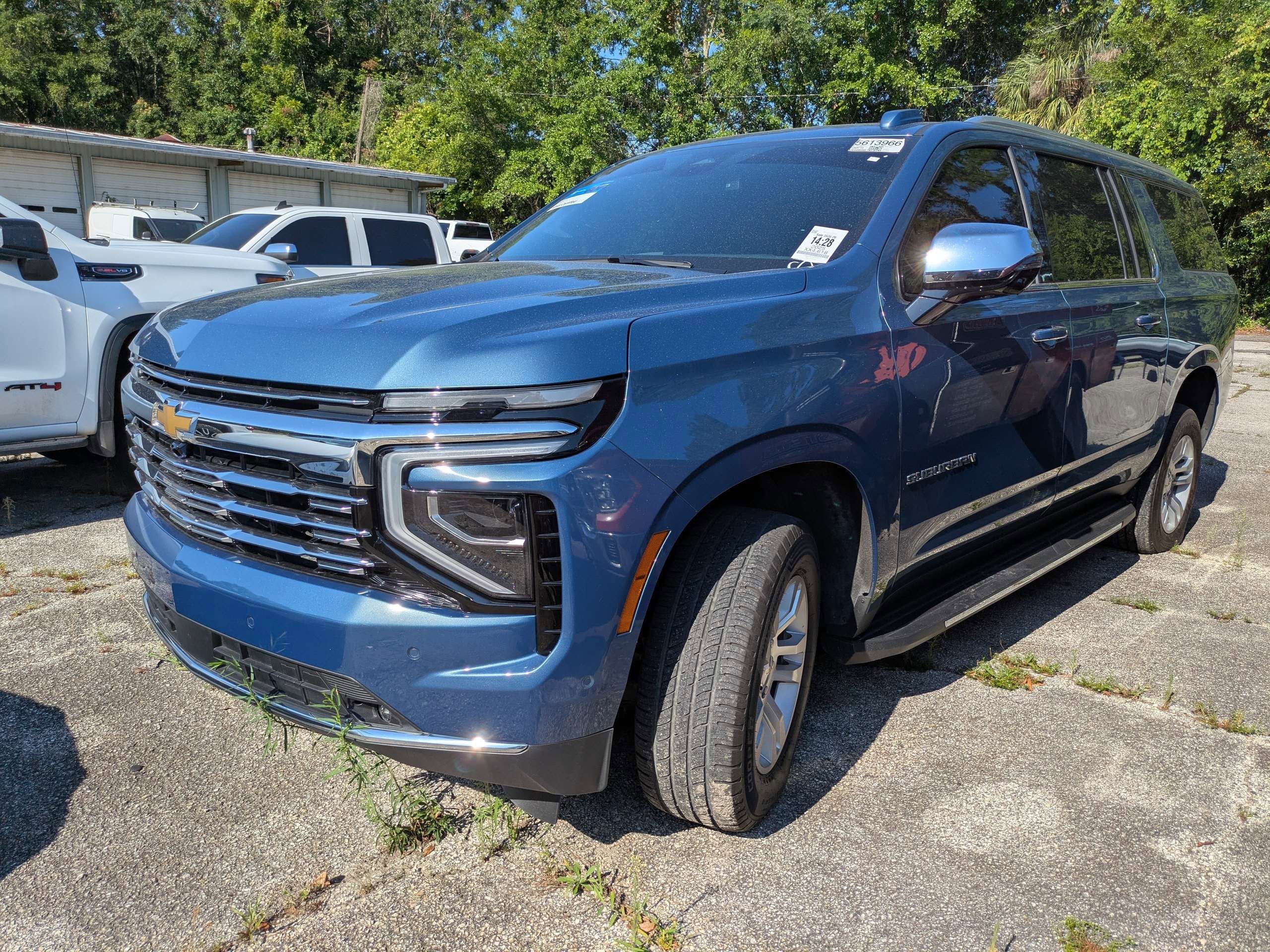 2025 Chevrolet Suburban Premier
