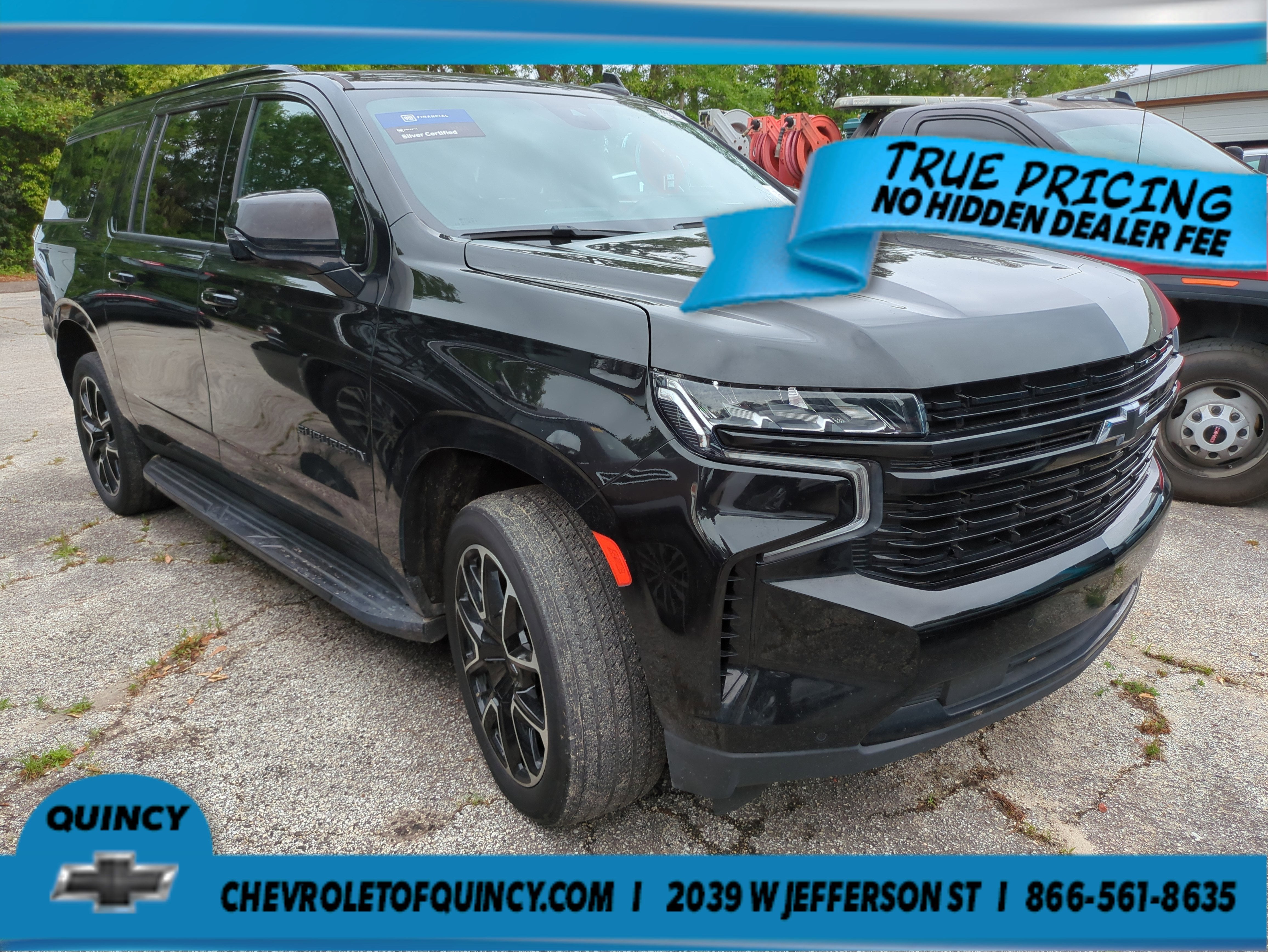 2023 Chevrolet Suburban RST