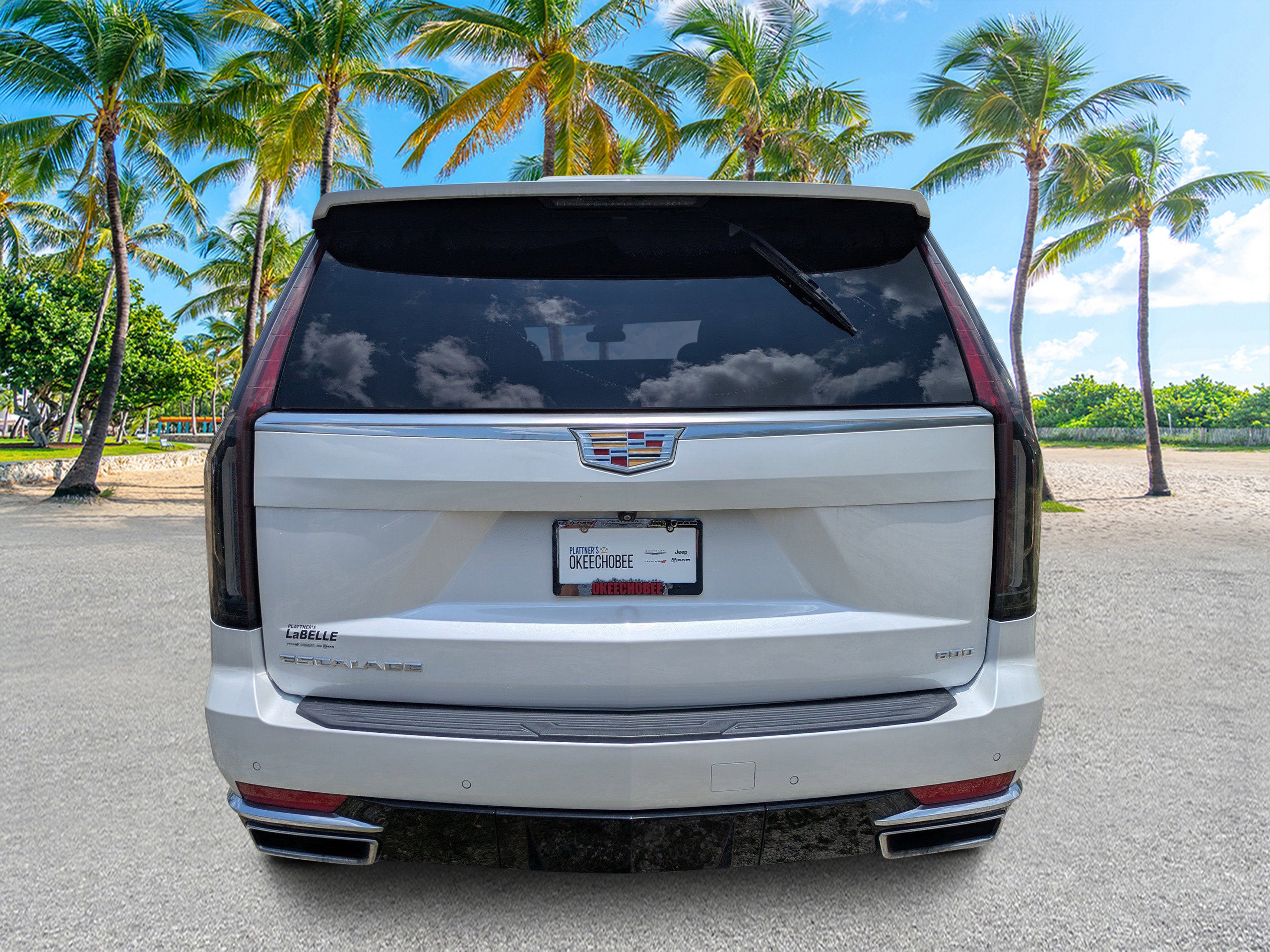 2022 Cadillac Escalade ESV Luxury