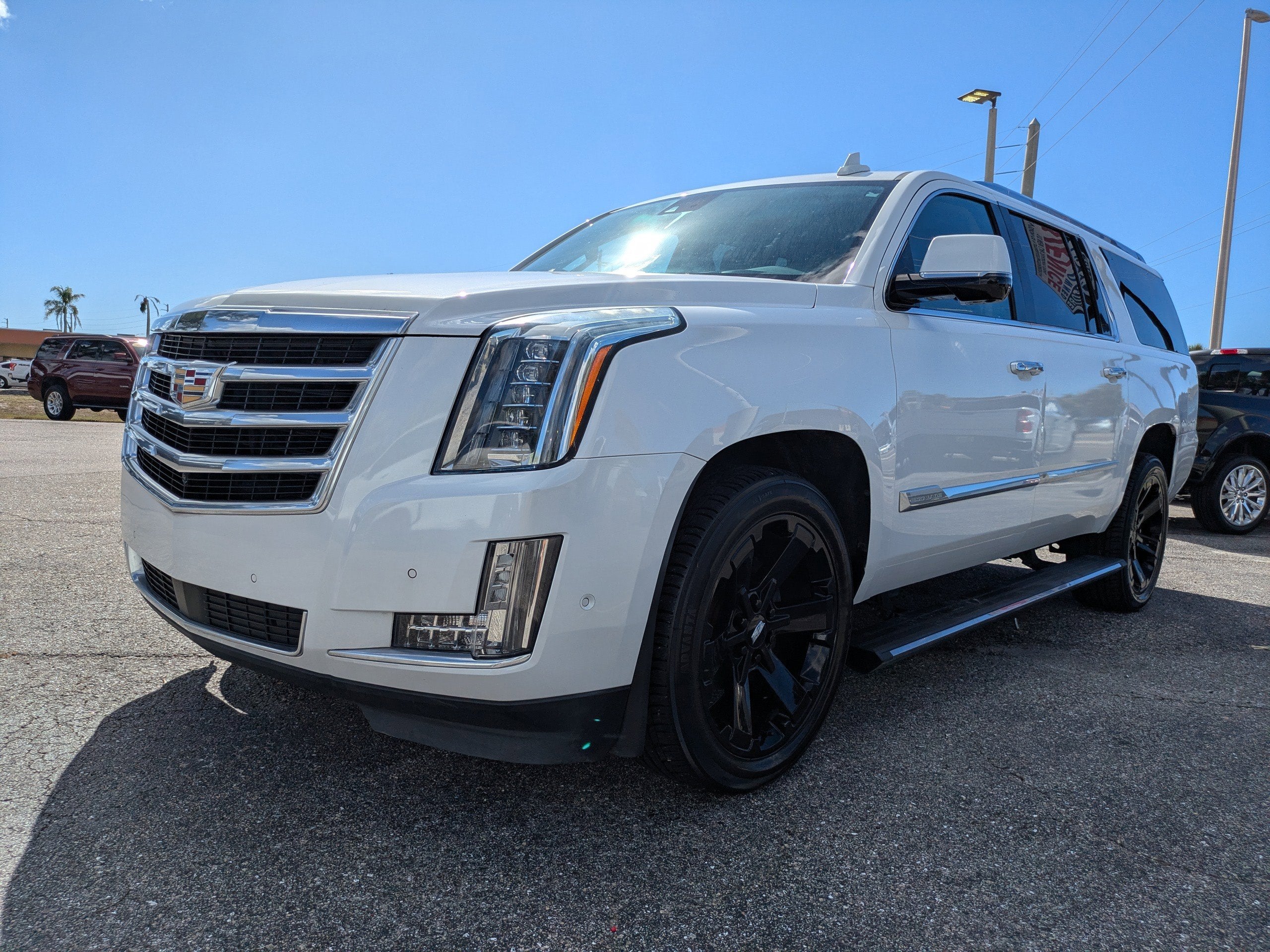2020 Cadillac Escalade ESV Premium Luxury