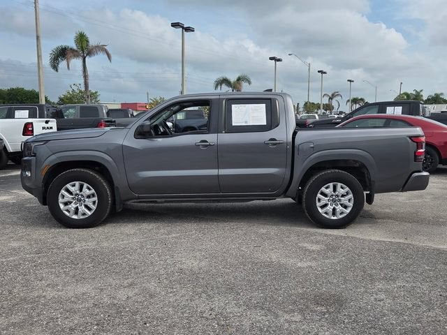 2022 Nissan Frontier Crew Cab SV 4x4