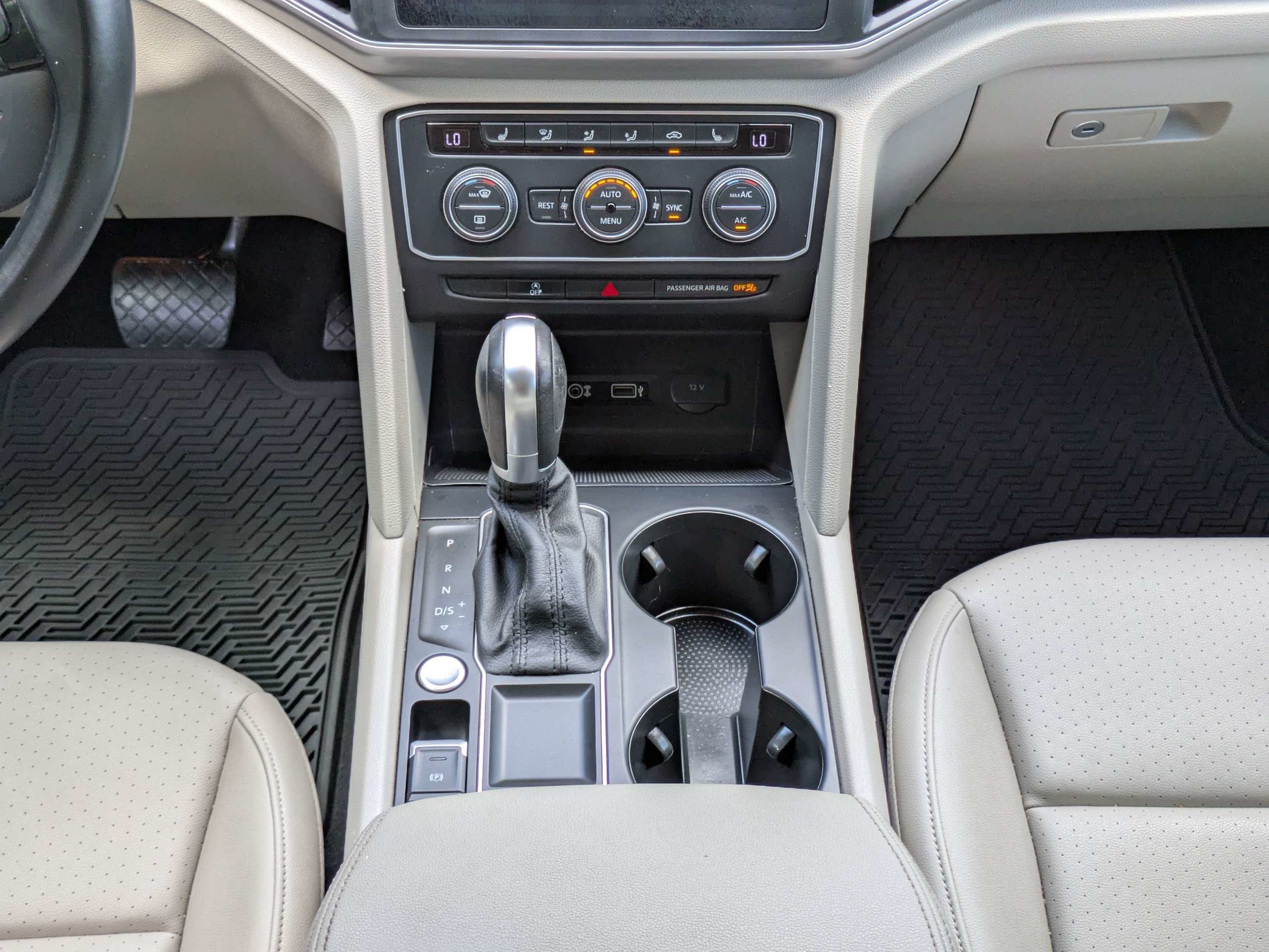 2019 Volkswagen Atlas 3.6L V6 SE w/Technology