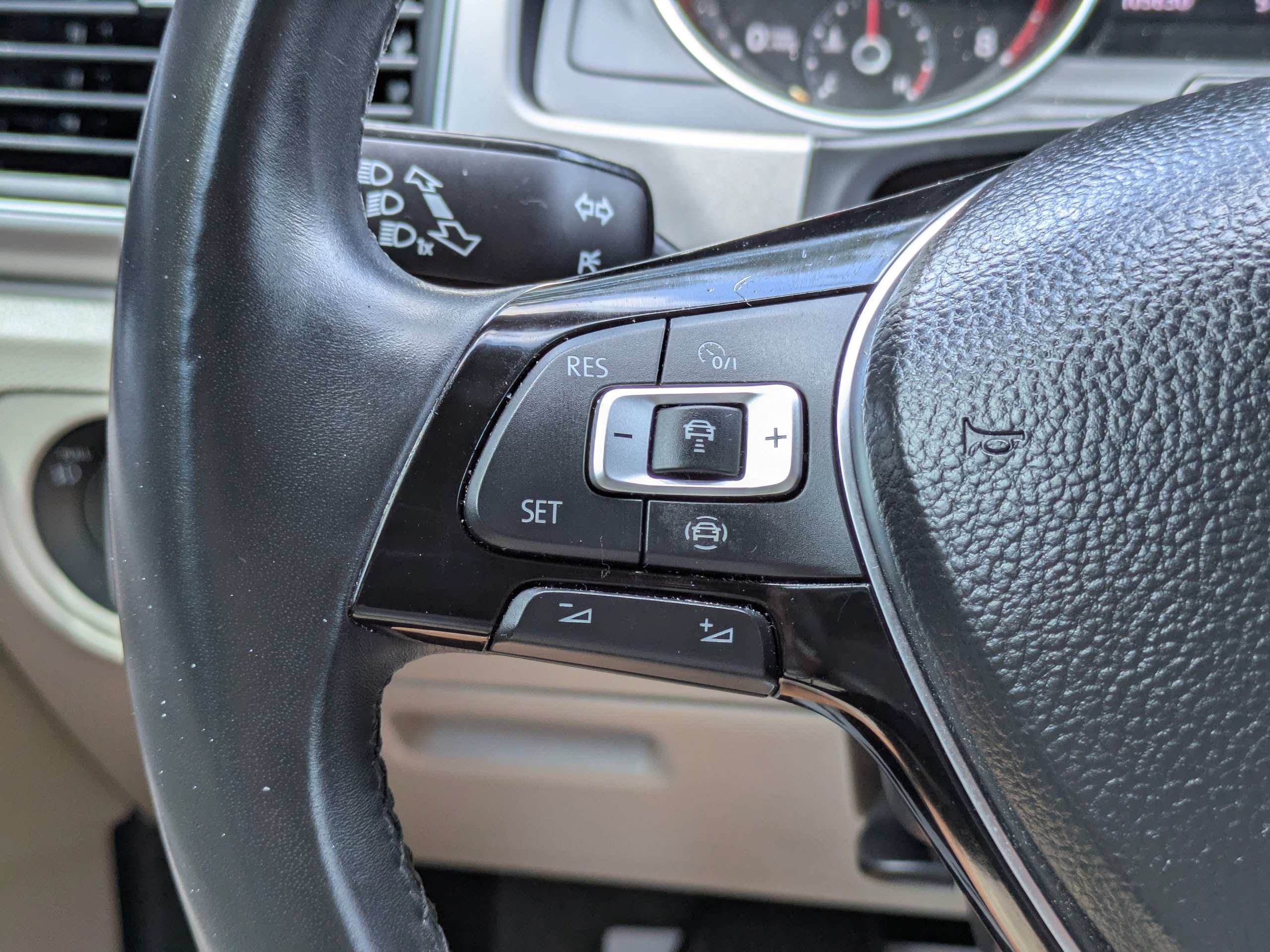 2019 Volkswagen Atlas 3.6L V6 SE w/Technology