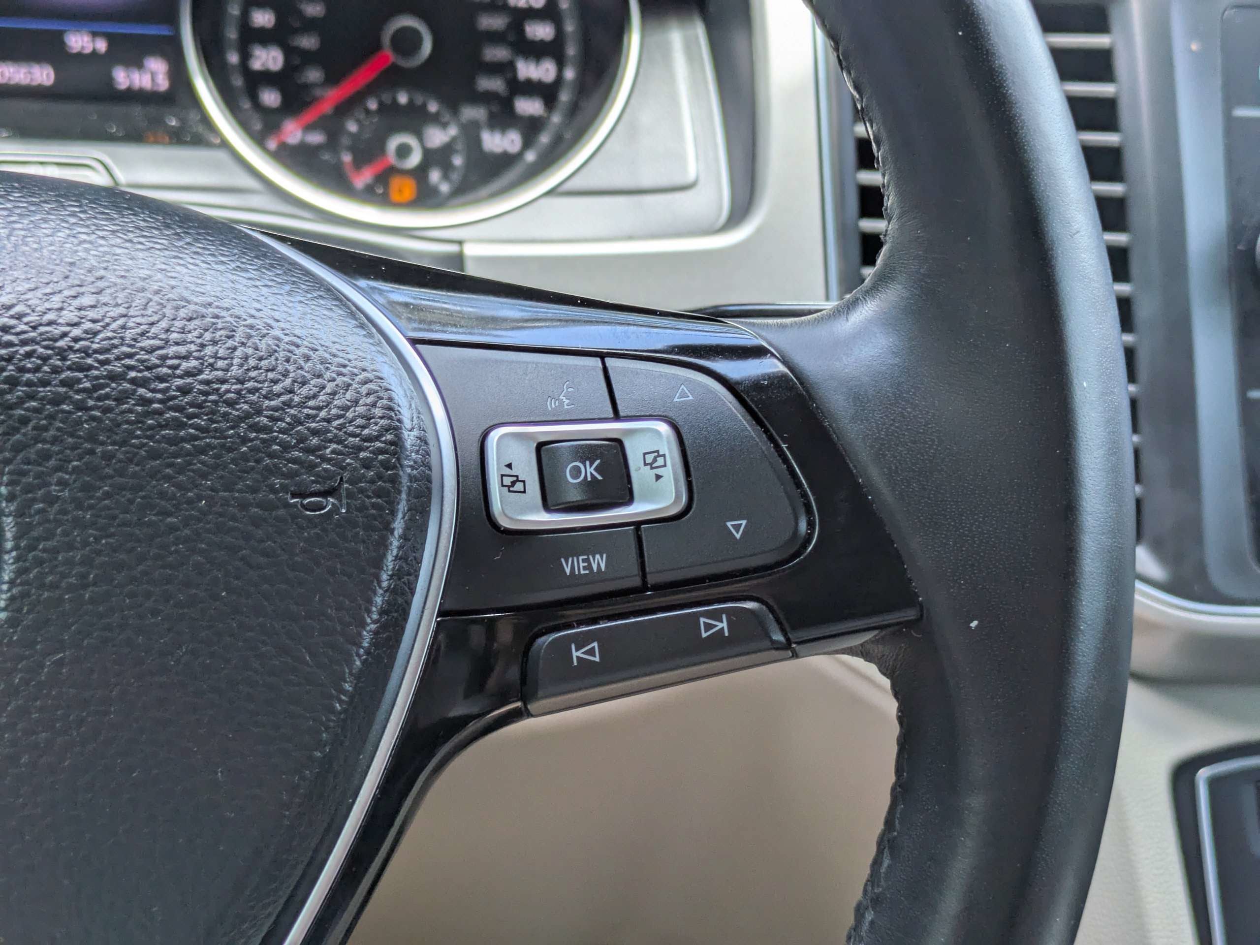 2019 Volkswagen Atlas 3.6L V6 SE w/Technology