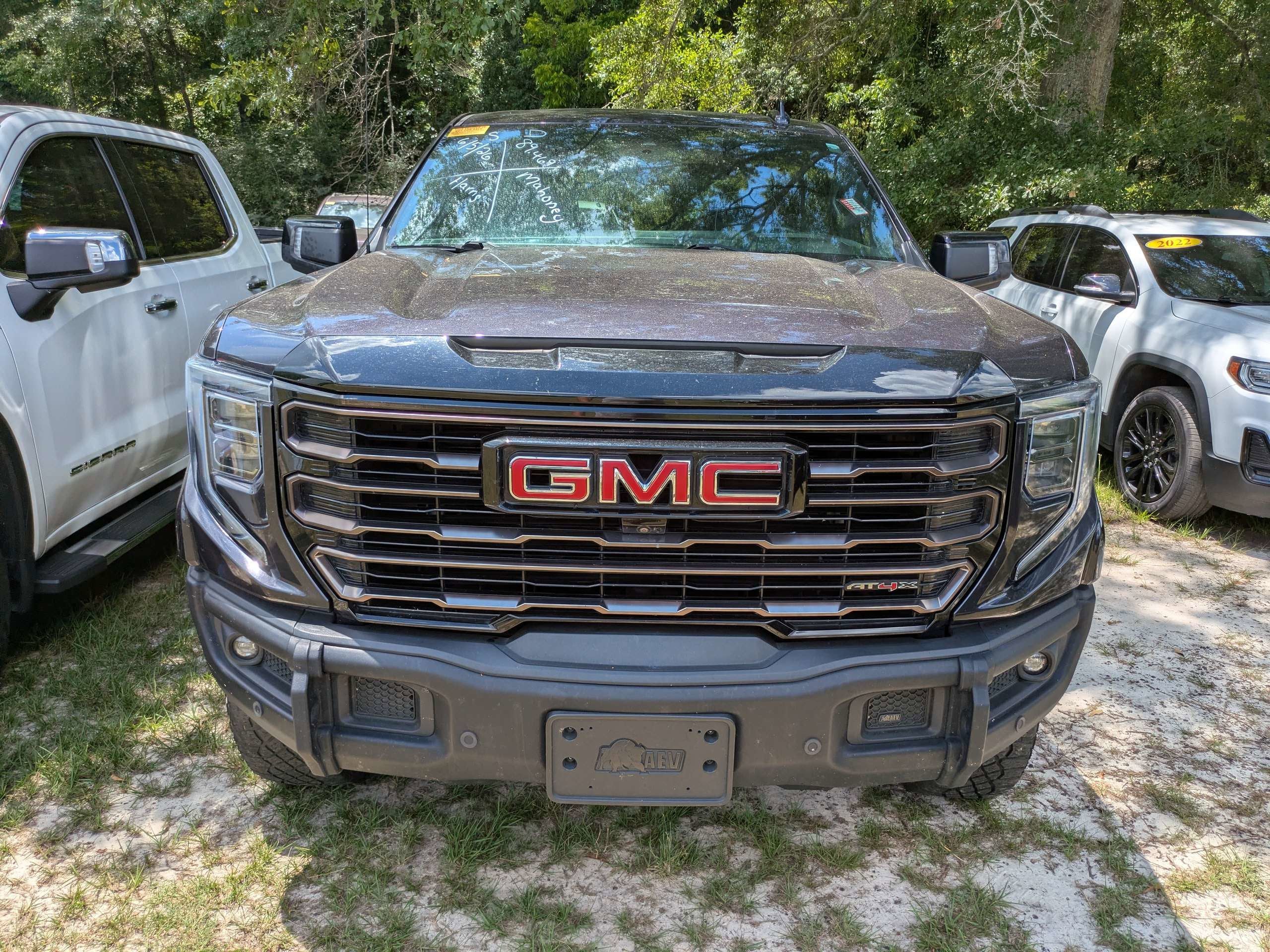 2023 GMC Sierra 1500 AT4X