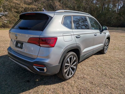 2024 Volkswagen Taos SE