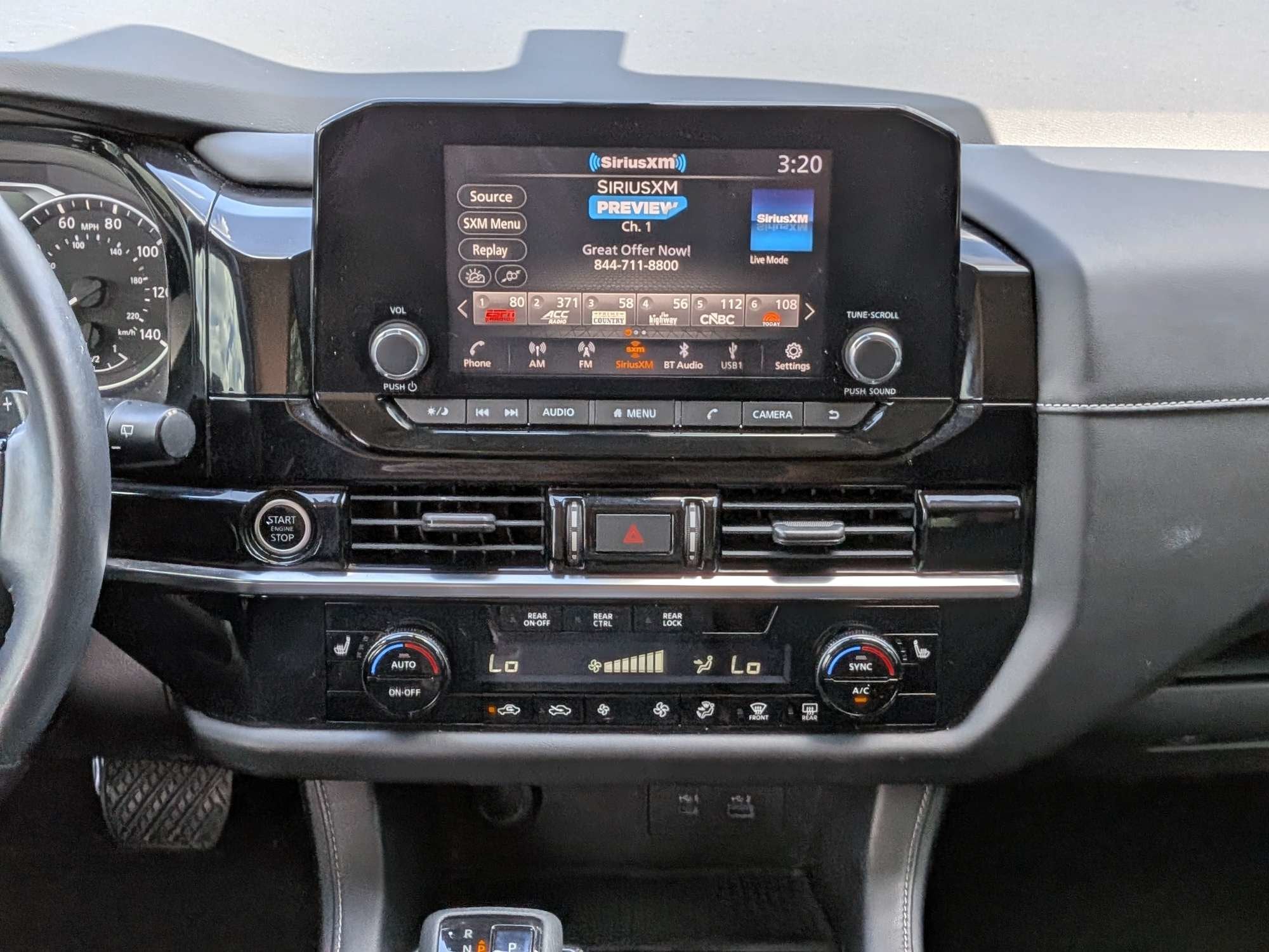 2022 Nissan Pathfinder SV 2WD