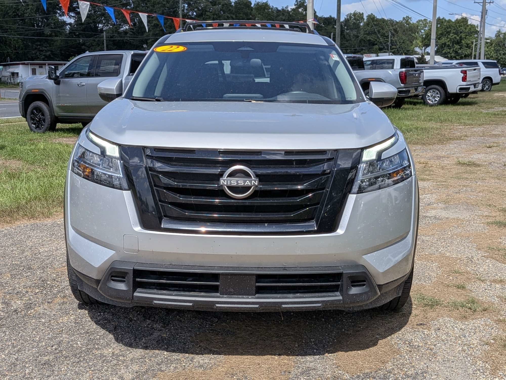 2022 Nissan Pathfinder SV 2WD