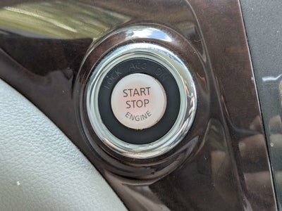 2015 Nissan Quest S