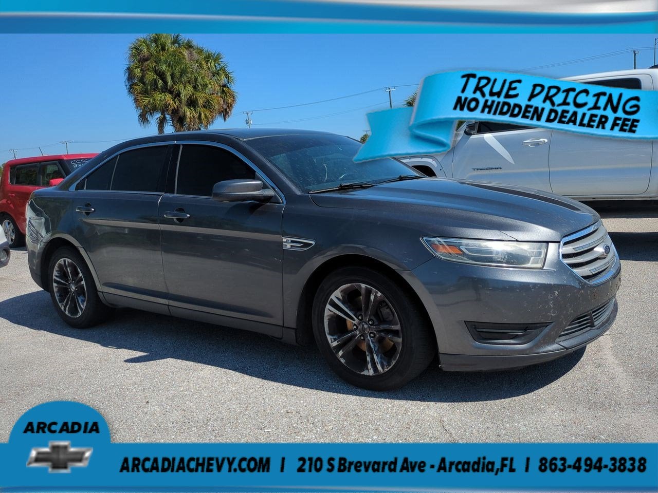 2015 Ford Taurus SEL FWD's photo