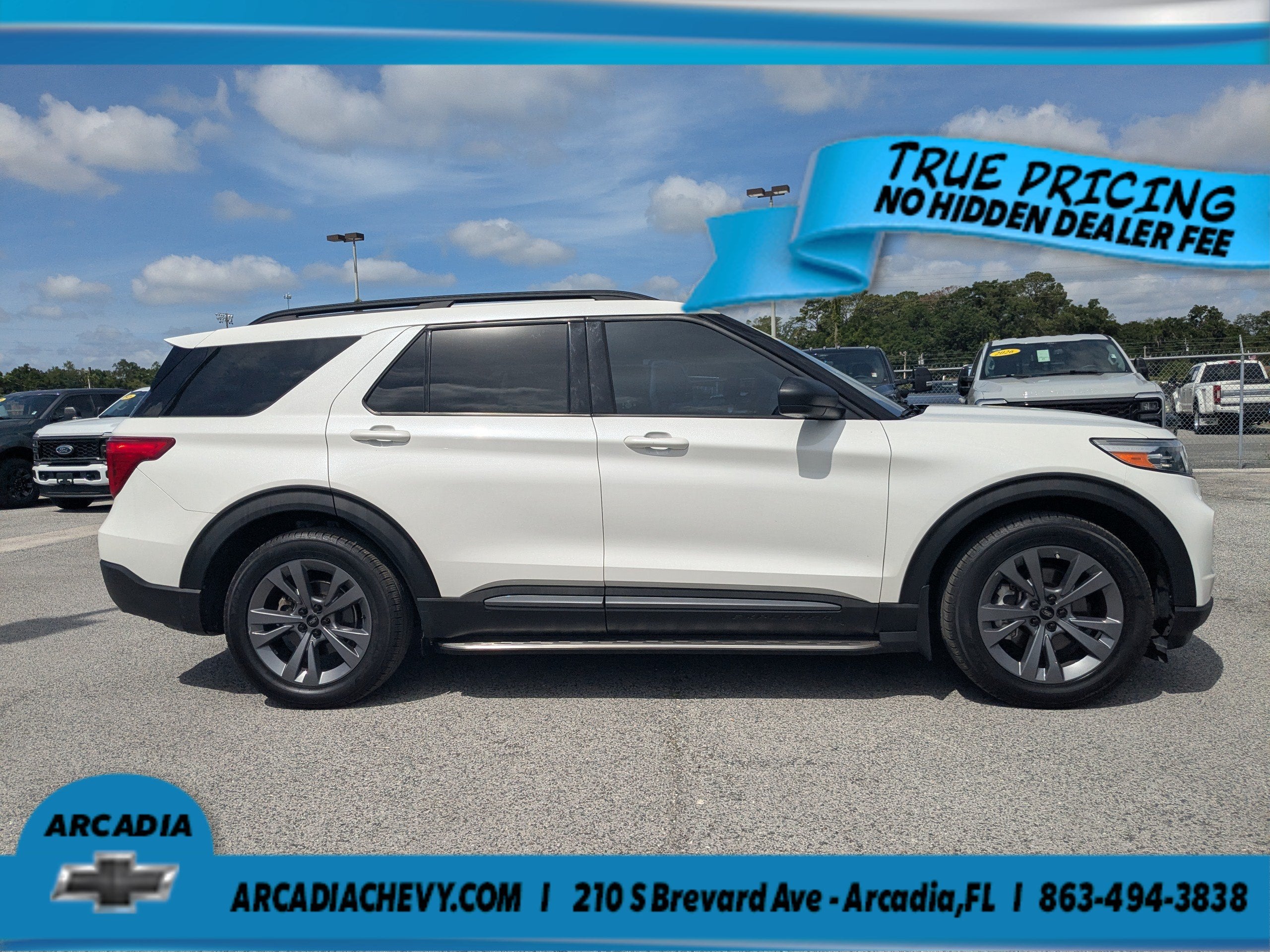 2023 Ford Explorer XLT