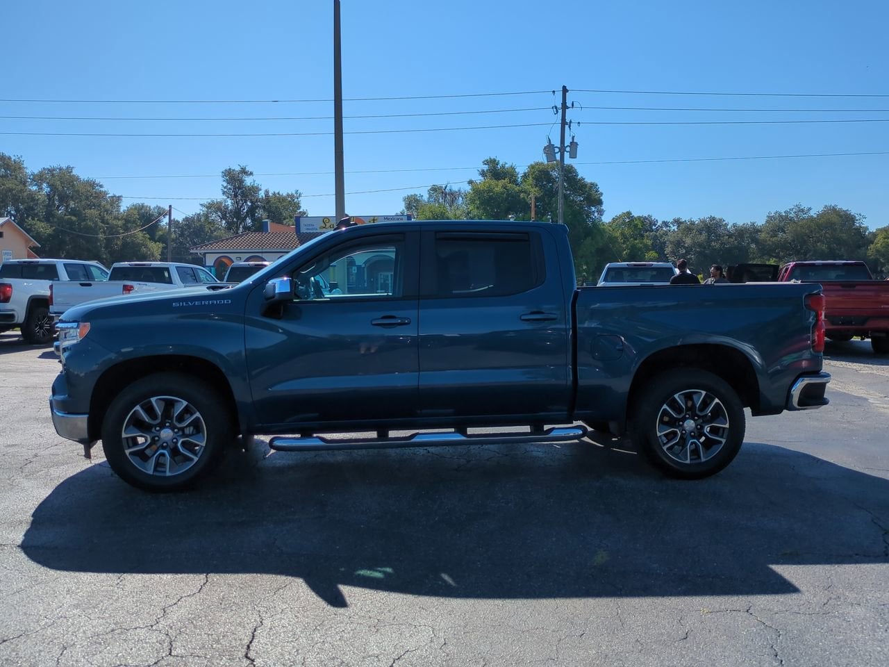 2024 Chevrolet Silverado 1500 LT