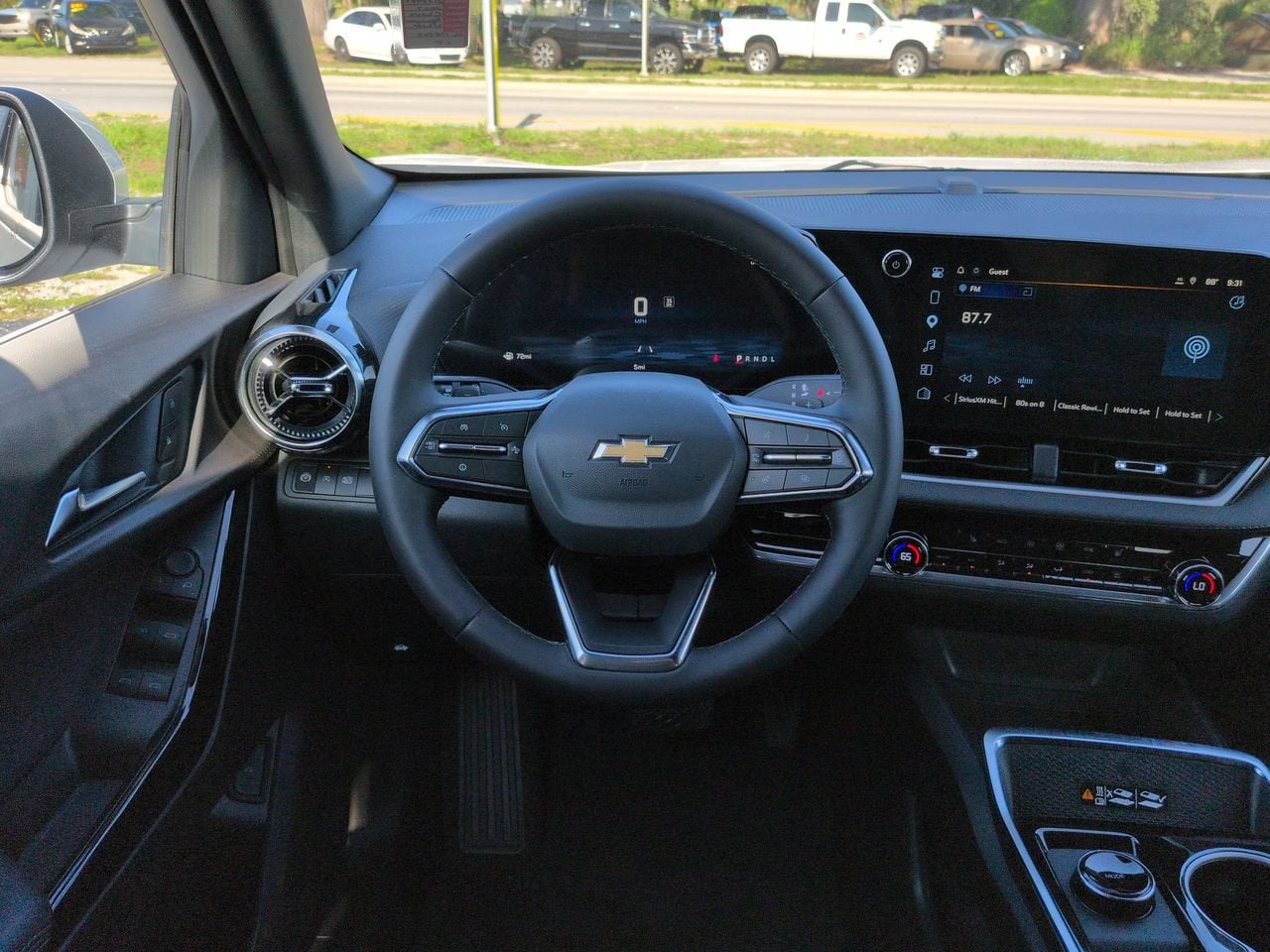 2027 Chevrolet Equinox LT - Photo 16