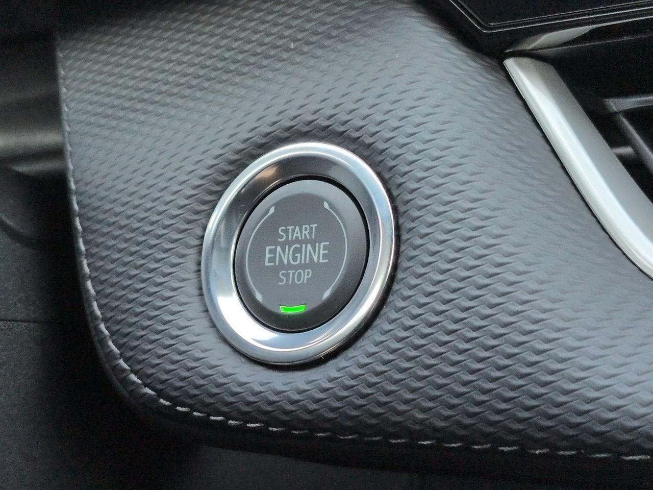 2027 Chevrolet Equinox LT - Photo 28
