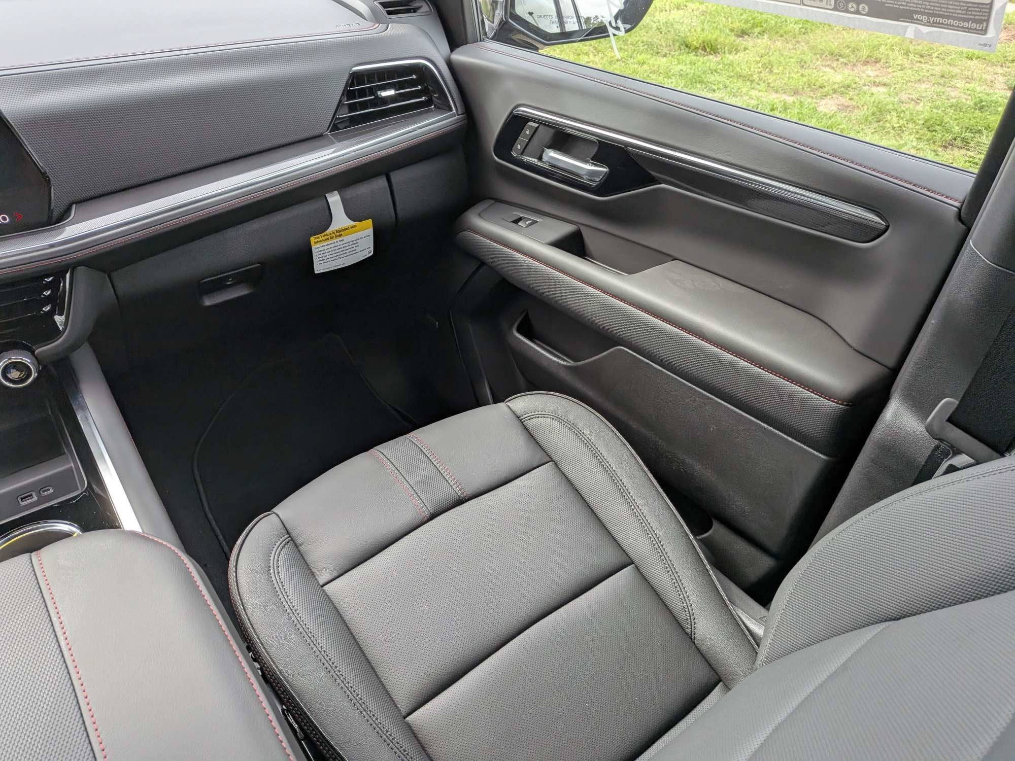 2027 Chevrolet Tahoe RST